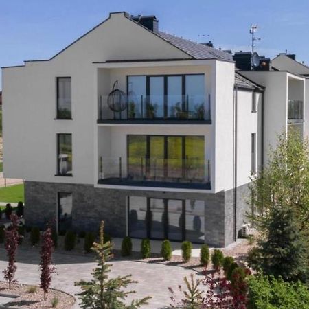 Apartament U Maksa W Slonecznych Apartamentach 尤斯托尼莫斯基 外观 照片
