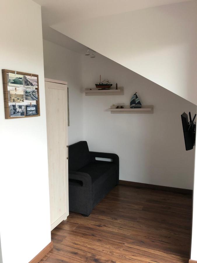 Apartament U Maksa W Slonecznych Apartamentach 尤斯托尼莫斯基 外观 照片
