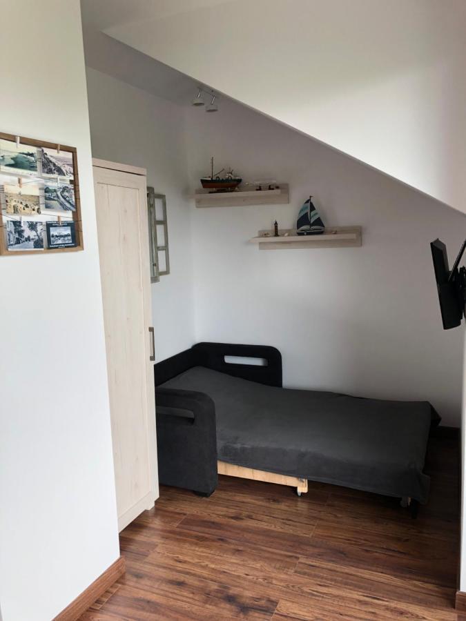 Apartament U Maksa W Slonecznych Apartamentach 尤斯托尼莫斯基 外观 照片