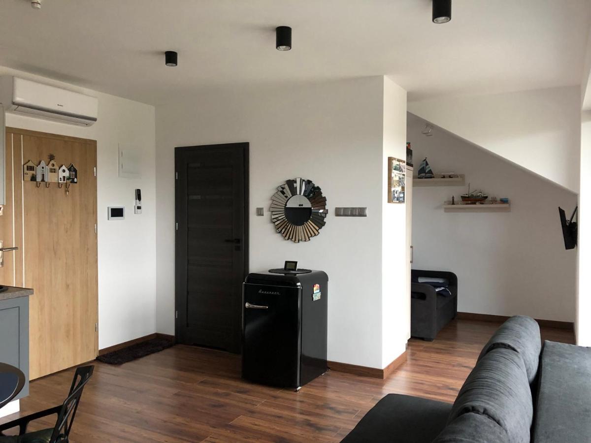 Apartament U Maksa W Slonecznych Apartamentach 尤斯托尼莫斯基 外观 照片